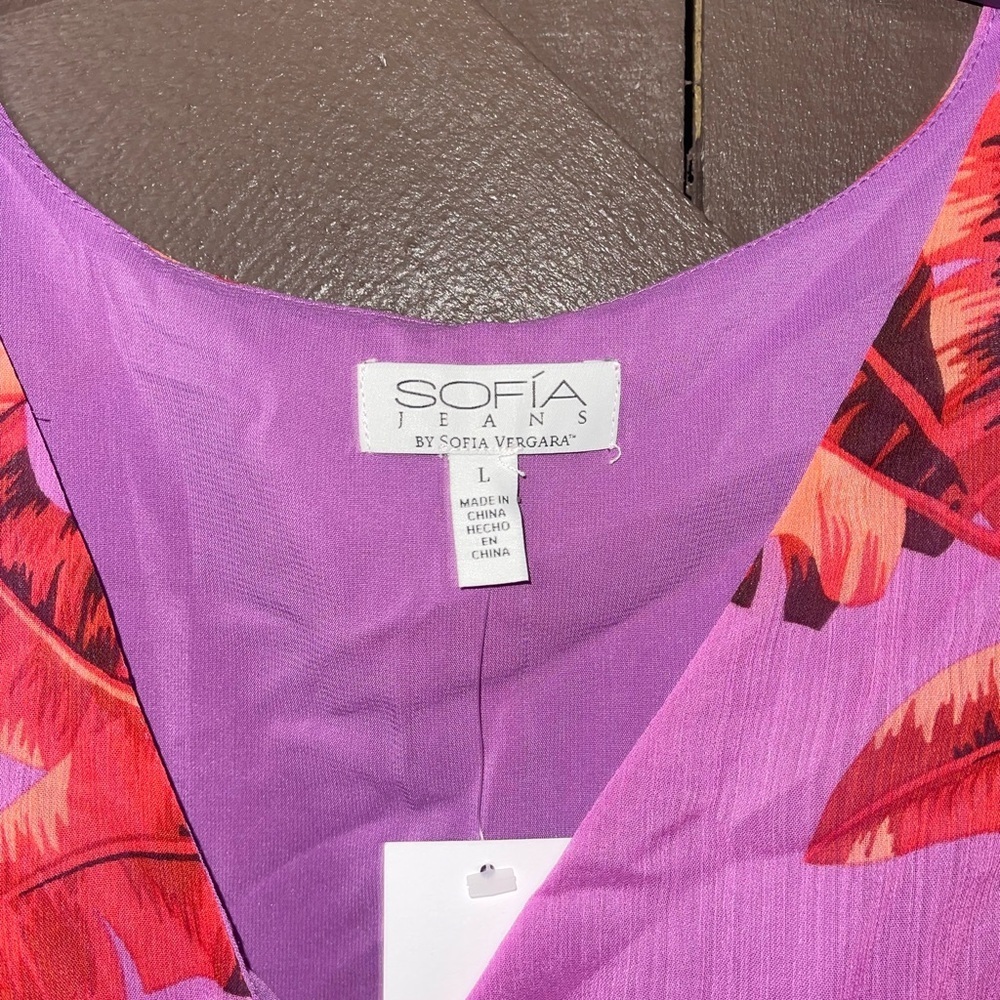 NWT SOFIA V - blouse - Picture 4 of 6